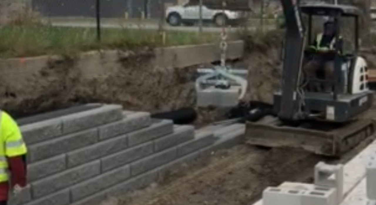 retaining wall by ohl